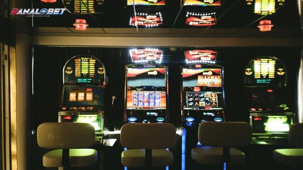 Sumali sa PANALOBET Register! Masaya ang Slot, Casino, Fishing, Table, Sports, CockFight, Lottery, Arcade. Kunin ang 200% bonus at simulan na ang online gaming!